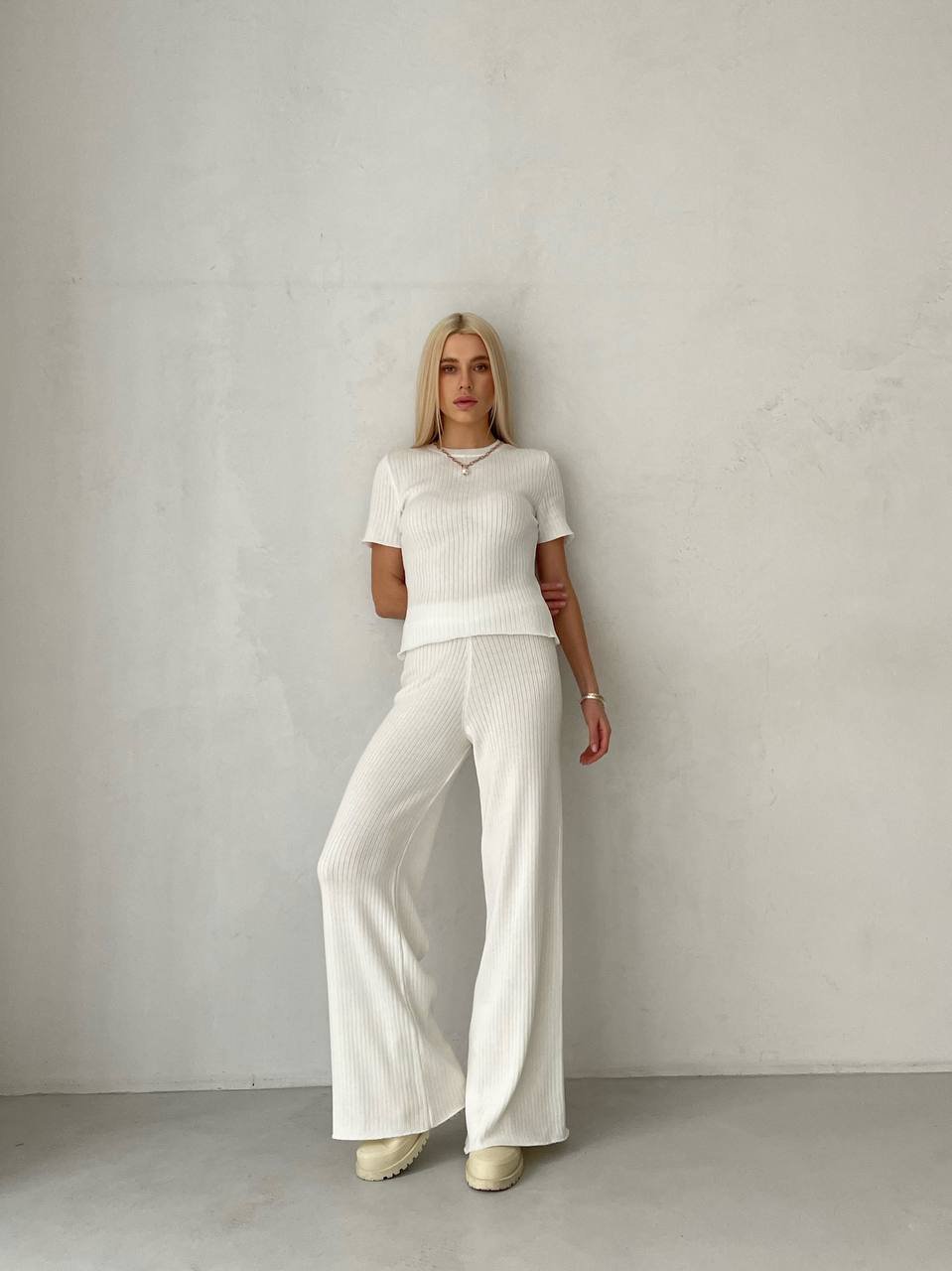 Spring suit with pants - Image 5