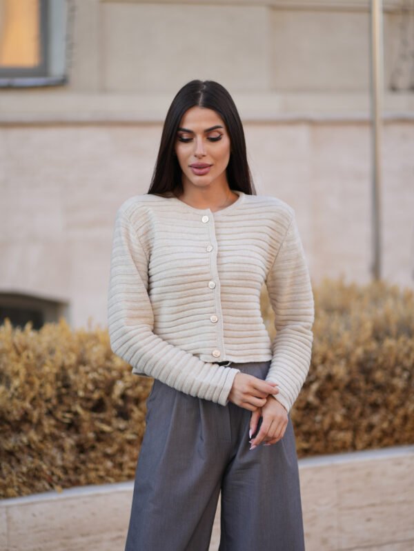 Knitted cardigan Old money