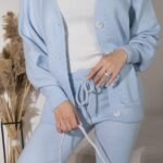 Basic cashmere suit with buttons
