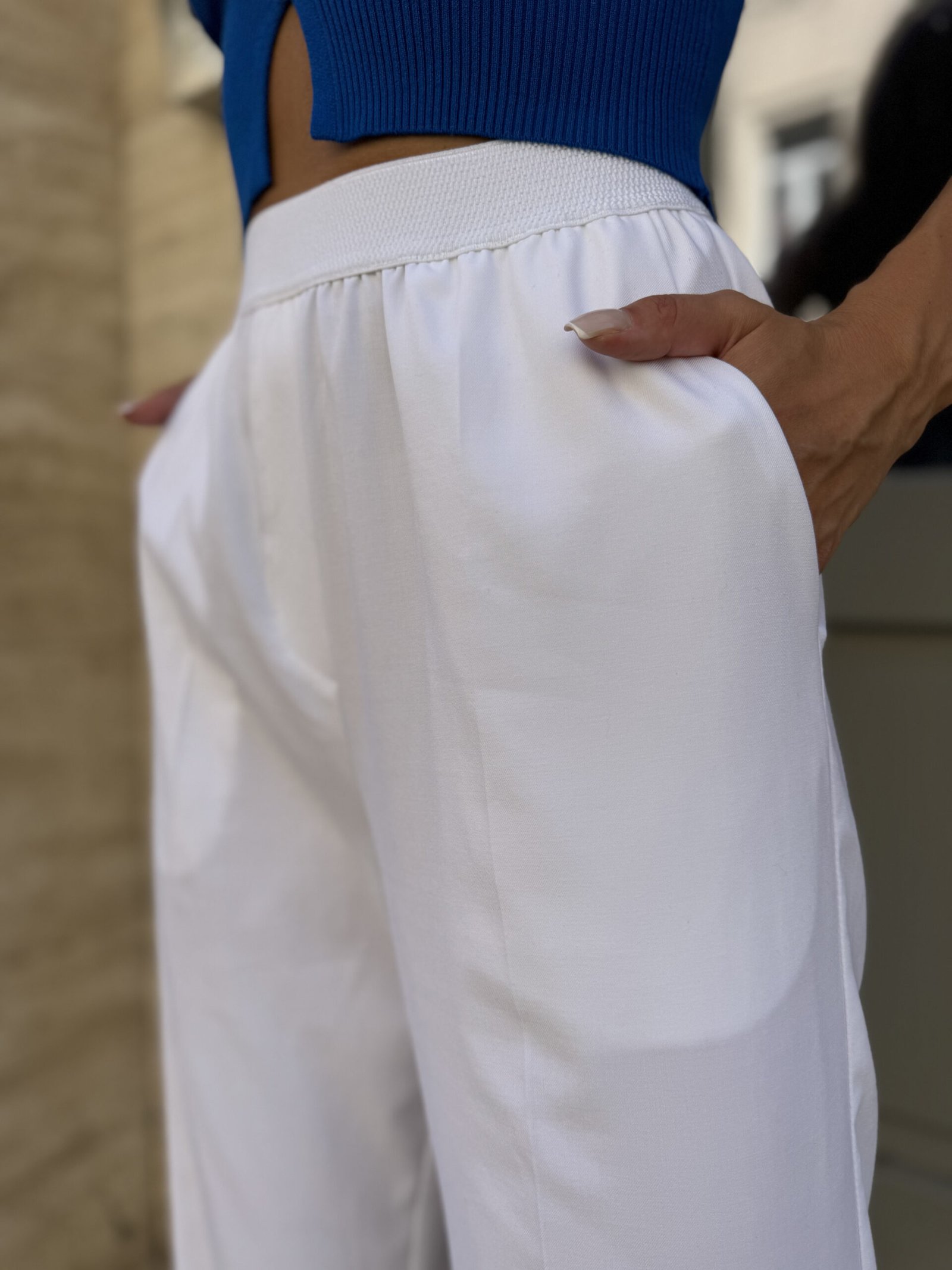 Elasticated trousers - Image 7