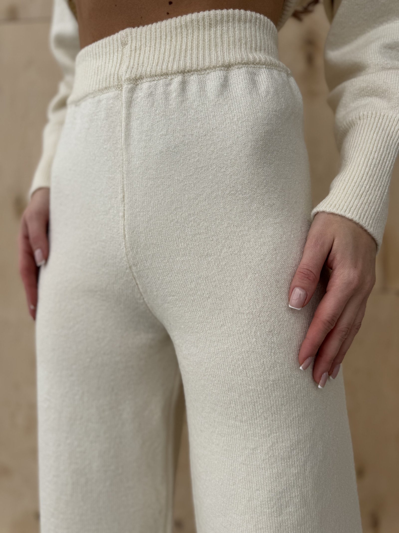 Elegant Liza suit - Image 5