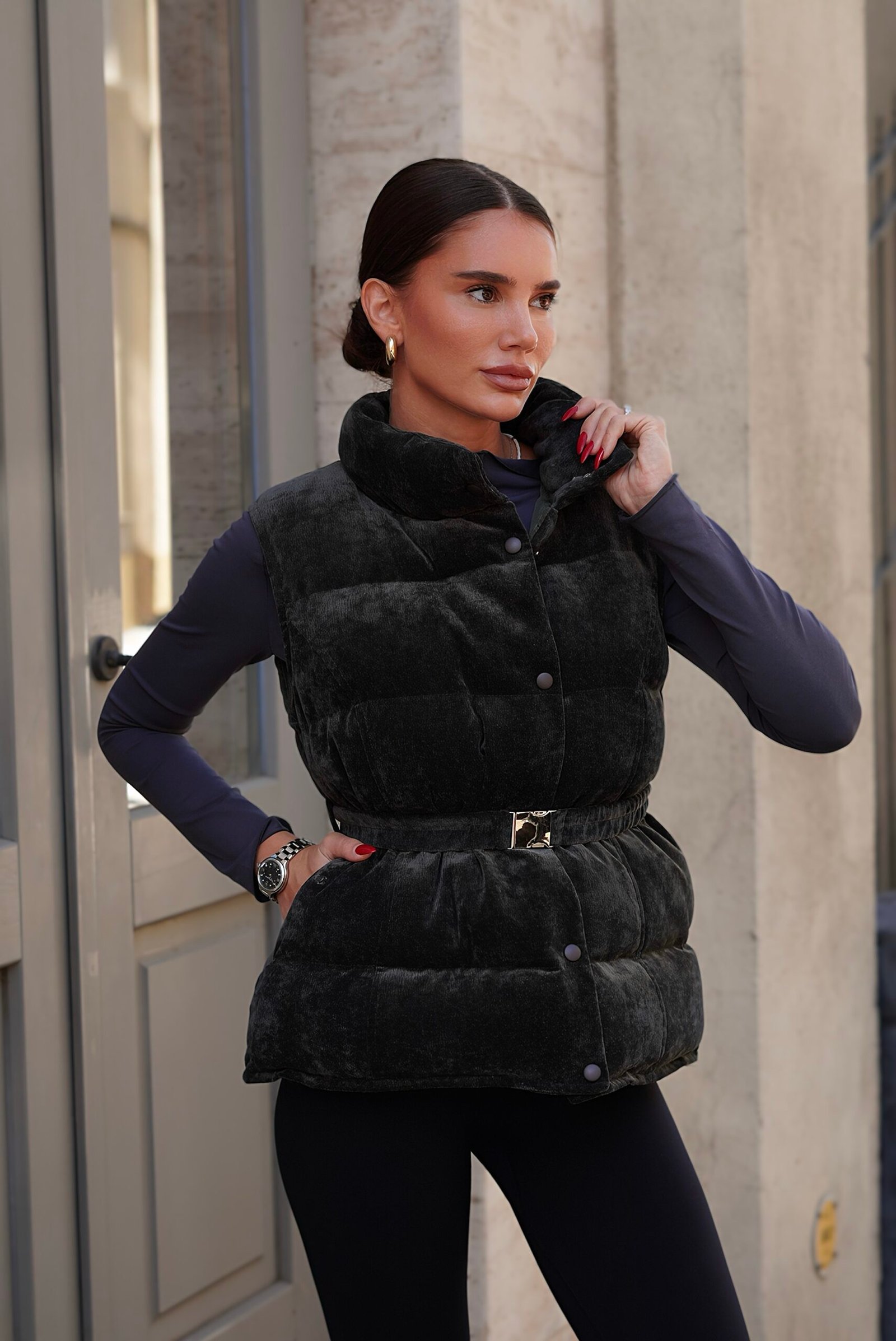 Velvet vest with collar - Image 8